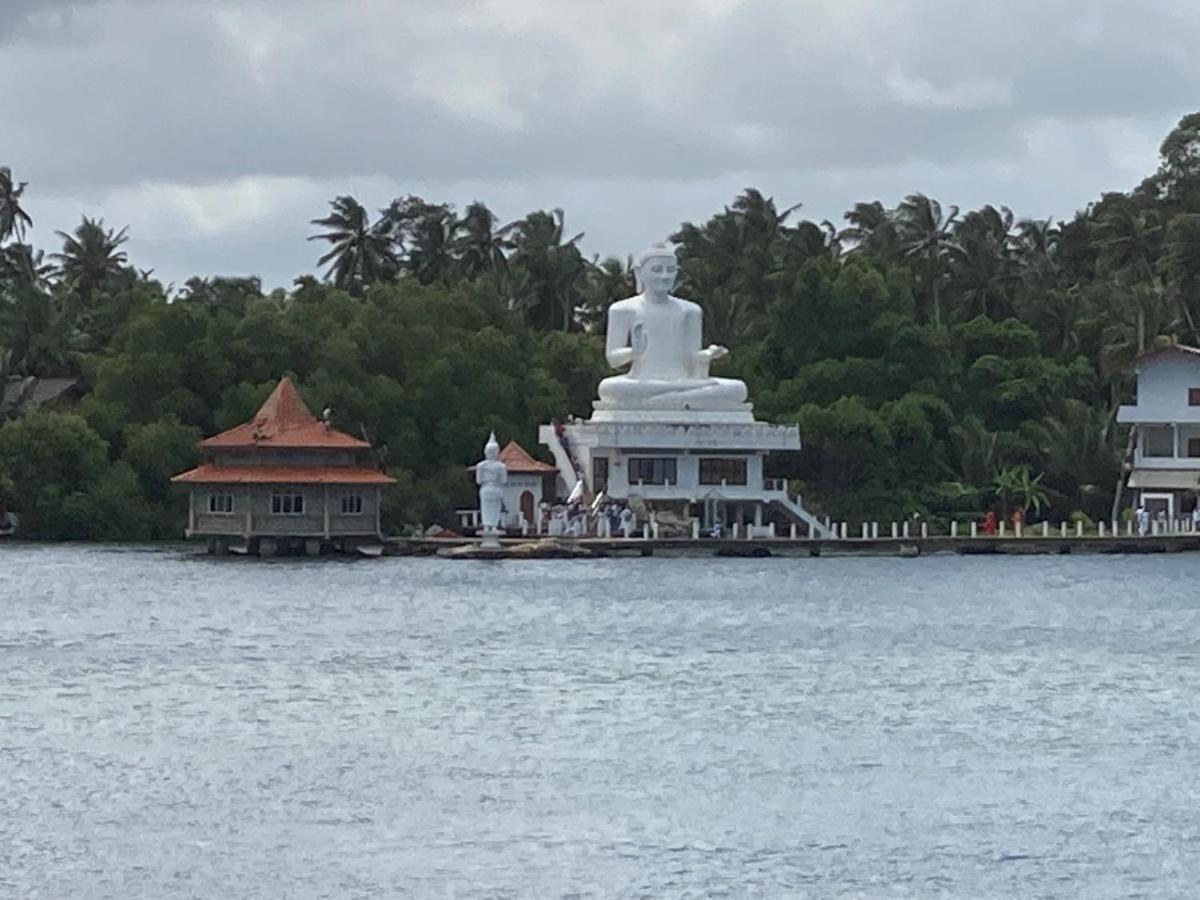 Channa Villa & Tours Бентота Екстериор снимка