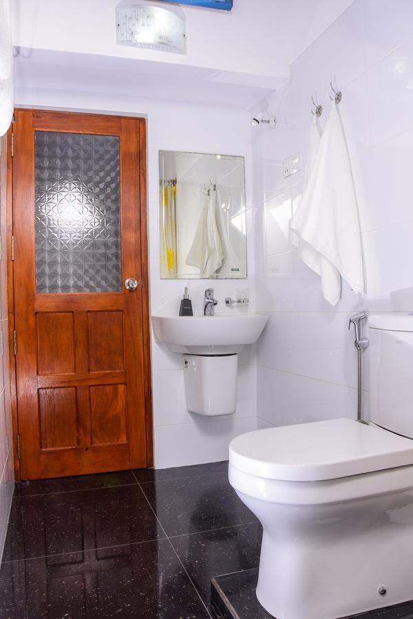 Channa Villa & Tours Бентота Екстериор снимка