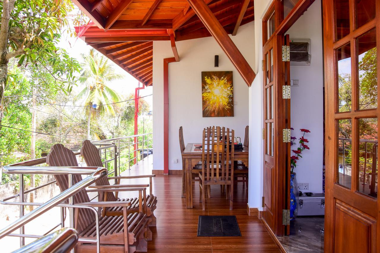 Channa Villa & Tours Бентота Екстериор снимка