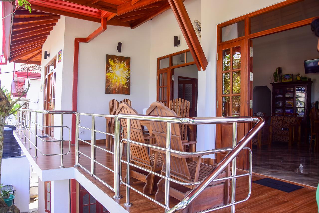 Channa Villa & Tours Бентота Екстериор снимка
